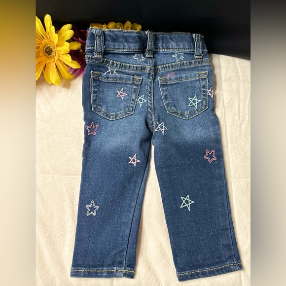 Cat & Jack Embroidered Stars Girlfriend Super Stretch Jeans NWOT - Picture 2 of 6